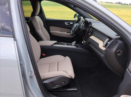 Volvo - XC60