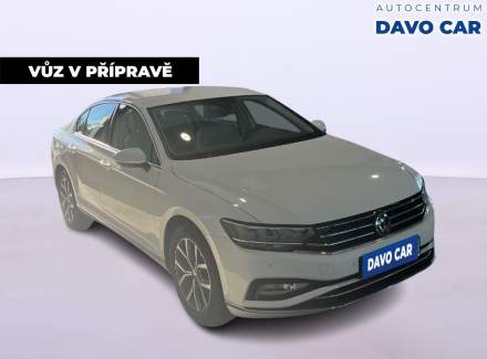 Volkswagen - Passat