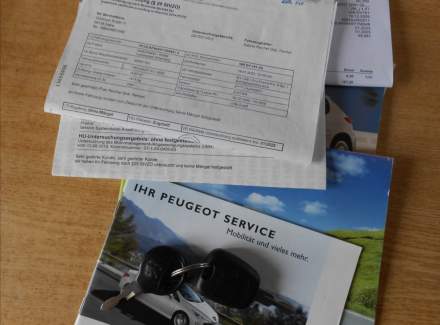 Peugeot - 206
