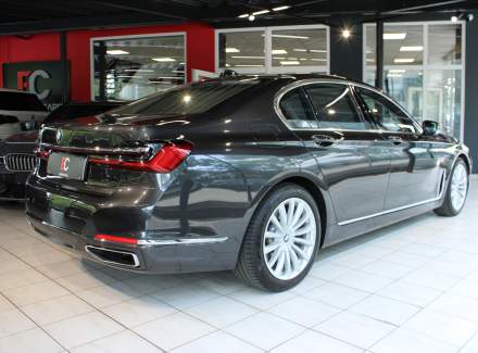 BMW - 7er