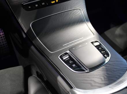 Mercedes-Benz - GLC
