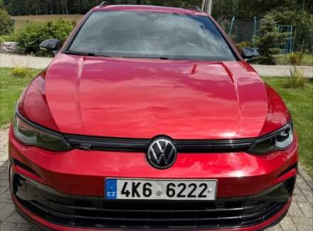 Volkswagen - Golf