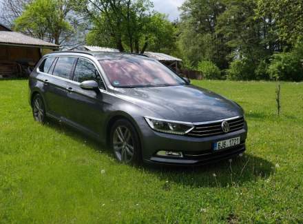 Volkswagen - Passat