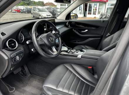 Mercedes-Benz - GLC