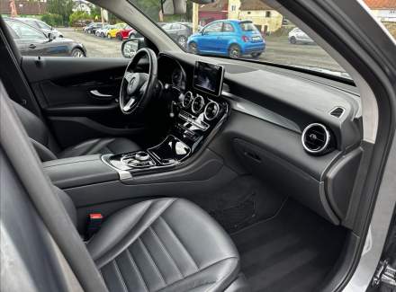 Mercedes-Benz - GLC