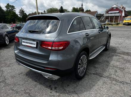 Mercedes-Benz - GLC