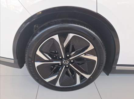 Mazda - 6e