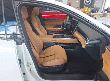 Mazda - 6e