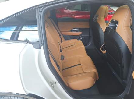 Mazda - 6e