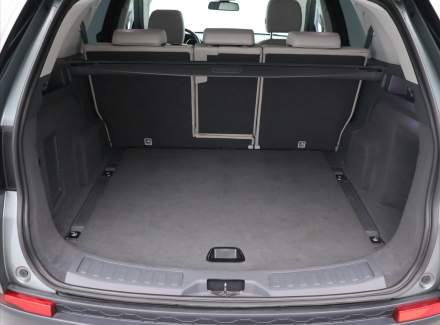 Land Rover - Discovery