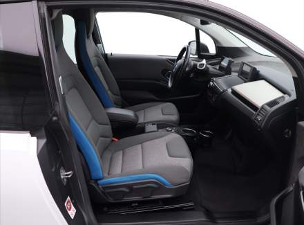 BMW - i3