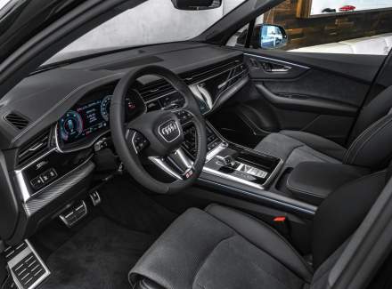 Audi - Q7