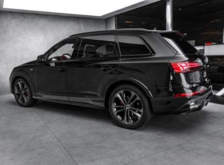 Audi - Q7