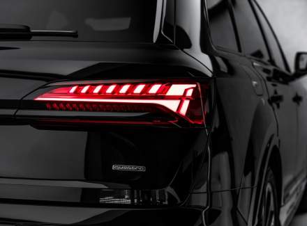 Audi - Q7