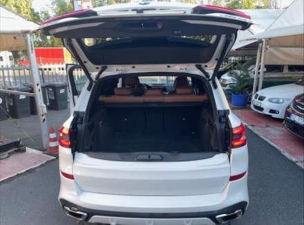 BMW - X5