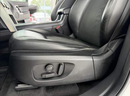 Land Rover - Discovery Sport