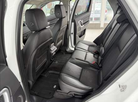 Land Rover - Discovery Sport