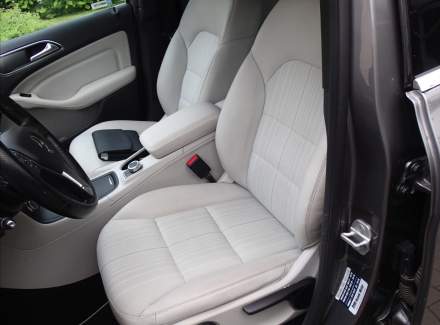 Mercedes-Benz - B-class
