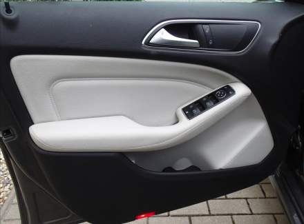 Mercedes-Benz - B-class