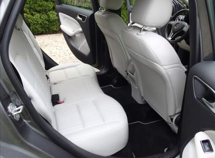 Mercedes-Benz - B-class