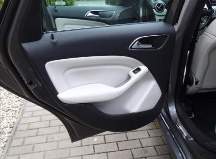 Mercedes-Benz - B-class