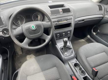 Škoda - Octavia
