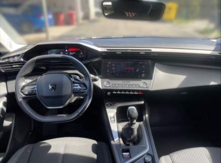 Peugeot - 308