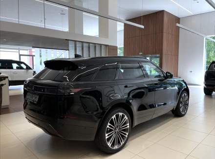 Land Rover - Range Rover Velar