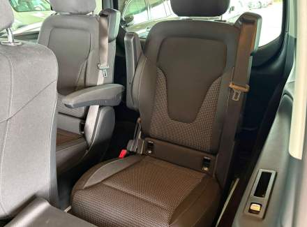 Mercedes-Benz - V-class