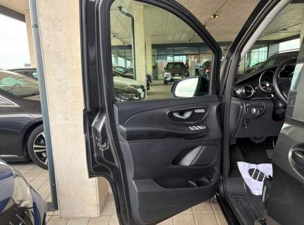 Mercedes-Benz - V-class