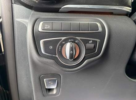 Mercedes-Benz - V-class