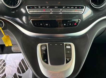 Mercedes-Benz - V-class