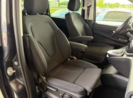 Mercedes-Benz - V-class