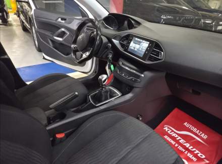 Peugeot - 308