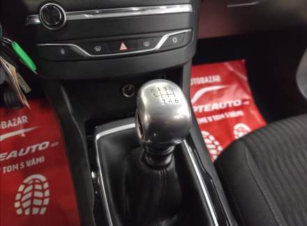 Peugeot - 308