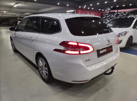 Peugeot - 308
