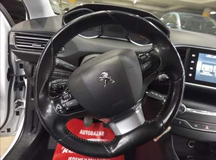 Peugeot - 308