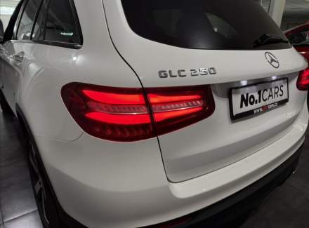 Mercedes-Benz - GLC