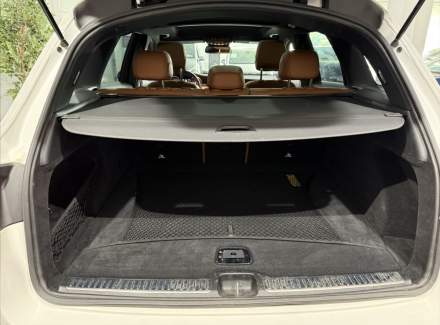 Mercedes-Benz - GLC