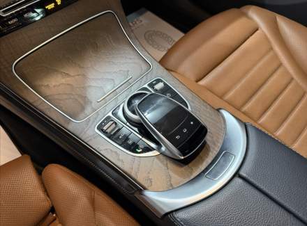 Mercedes-Benz - GLC