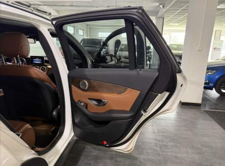 Mercedes-Benz - GLC