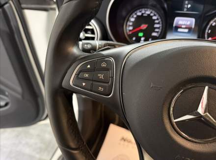 Mercedes-Benz - GLC
