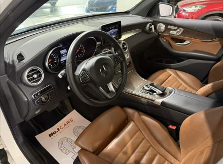 Mercedes-Benz - GLC
