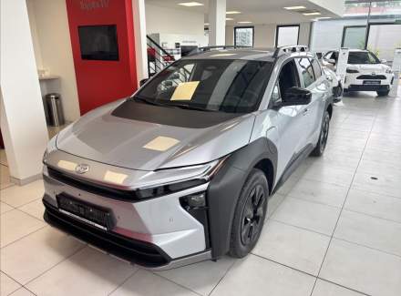 Toyota - bZ4X