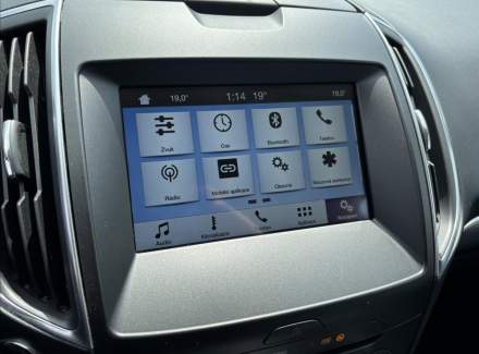 Ford - S-MAX