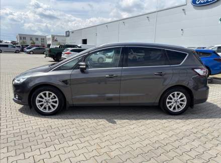 Ford - S-MAX