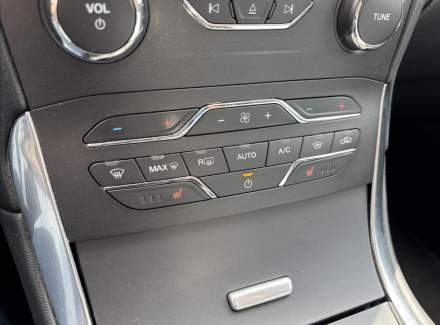 Ford - S-MAX