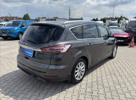 Ford - S-MAX