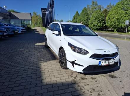 Kia - Cee'd