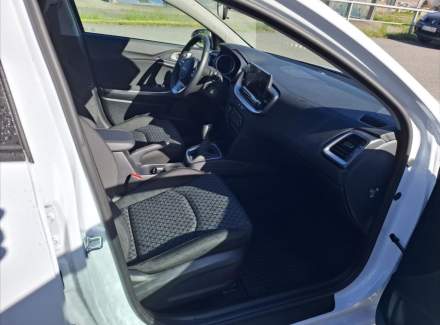 Kia - Cee'd